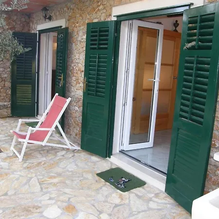 Holiday home Robinson Style House