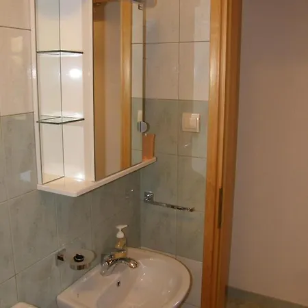 Robinson Style House *